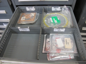 STANLEY VIDMAR HEAVY DUTY 8-DRAWER PARTS CABINET W/ CONTENTS (W-50) LOADING & HANDLING FEE $25-